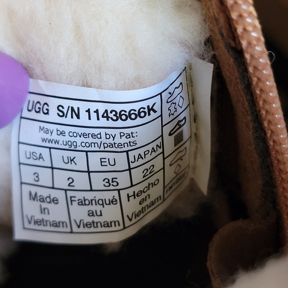 UGG Kid's Ashton Addie Waterproof Boot - Picture 11 of 13